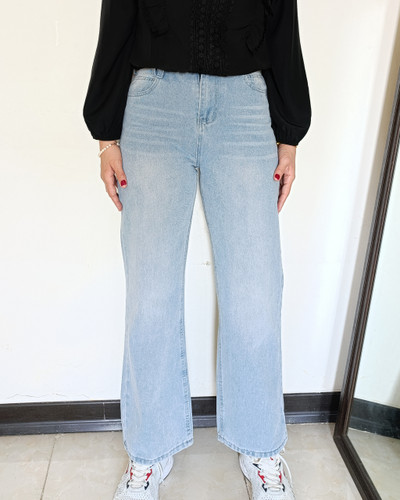 شلوار جین نیم بگ وارداتی